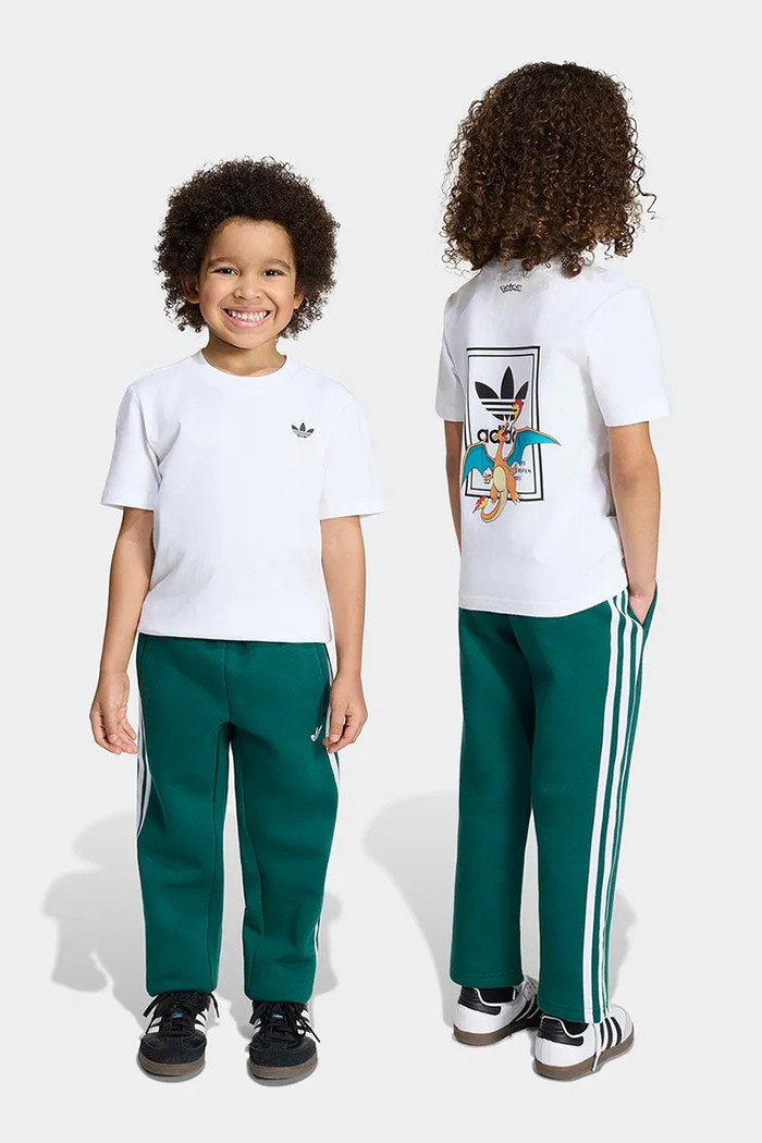 Komplet dziecięcy z bawełną POKEMON adidas Originals biały KS7088