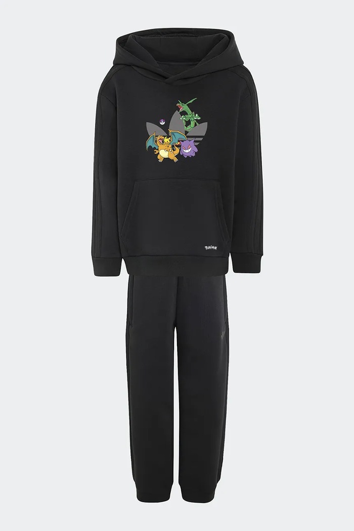 adidas Originals Dres dziecięcy z bawełną POKEMON KR4689 czarny AW26