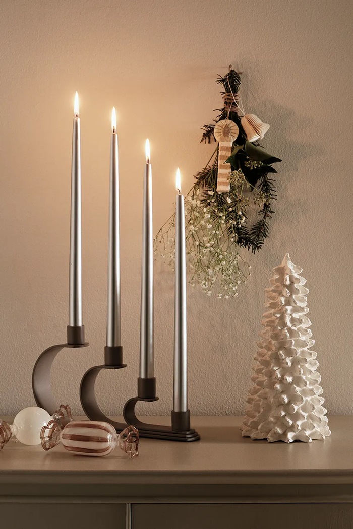 Broste Copenhagen Zestaw świeczników z parafiny 4-pack 38 cm 49000315 szary AW26