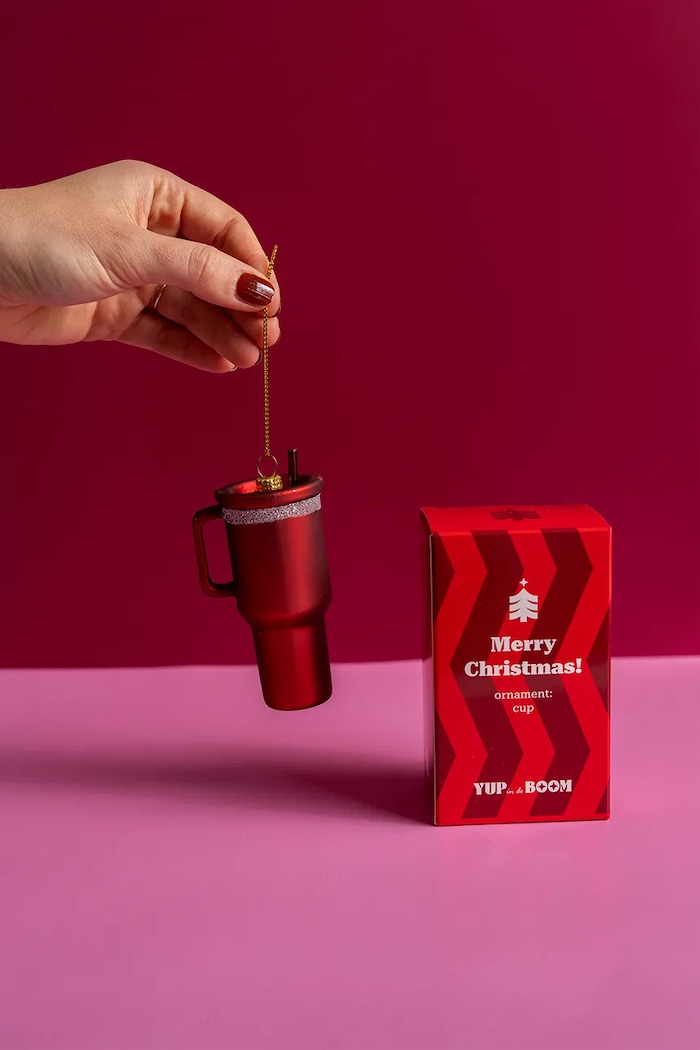 Lifestyle YUP in de BOOM Zawieszka choinkowa ze szkła YUPCUP czerwony