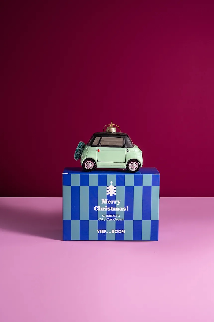 Zawieszka choinkowa ze szkła YUP in de BOOM YUPCITYCARGREEN zielony
