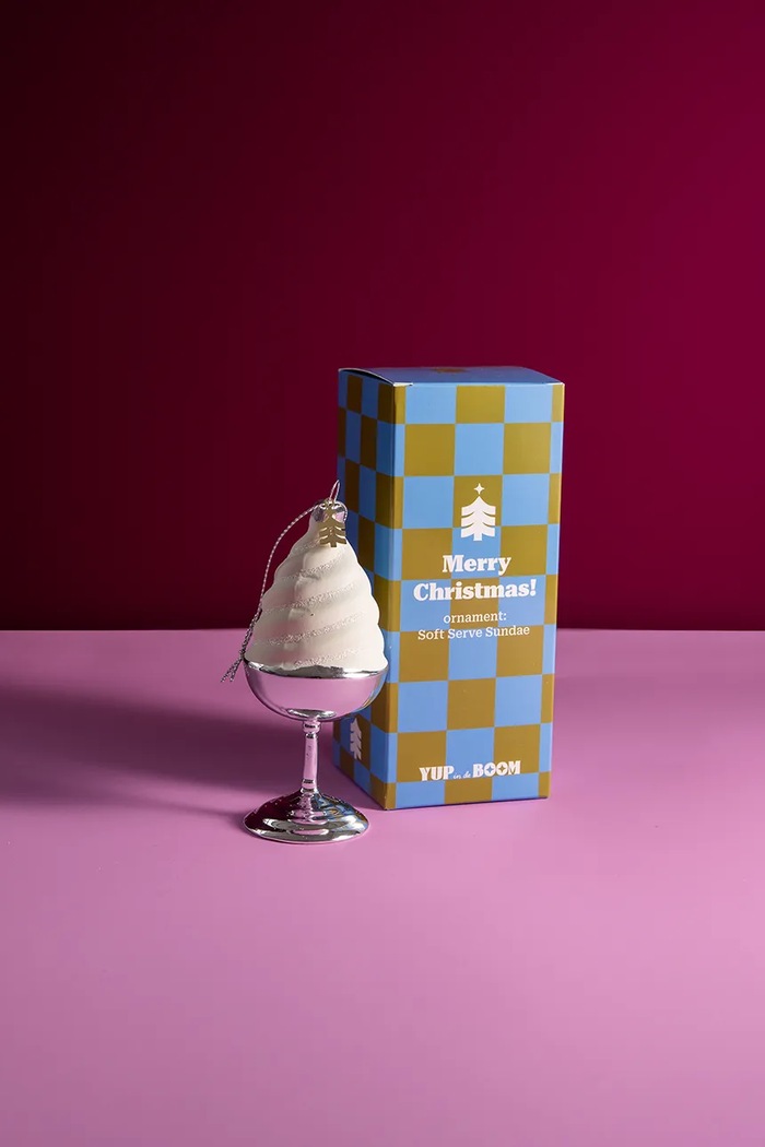 Lifestyle YUP in de BOOM Zawieszka choinkowa ze szkła YUPICECREAM biały