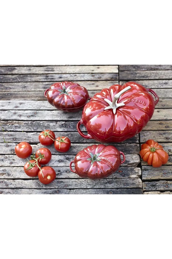 Staub Garnek żeliwny Special Cocotte 2,5 l 40511.774.0 czerwony AW26