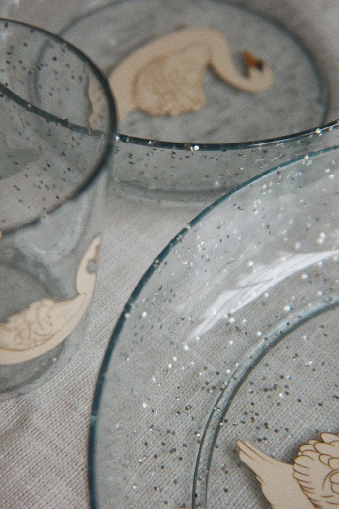 Zestaw naczyń dziecięcy SPARKLY DINNER SET Konges Sløjd niebieski KS106243.9BY2
