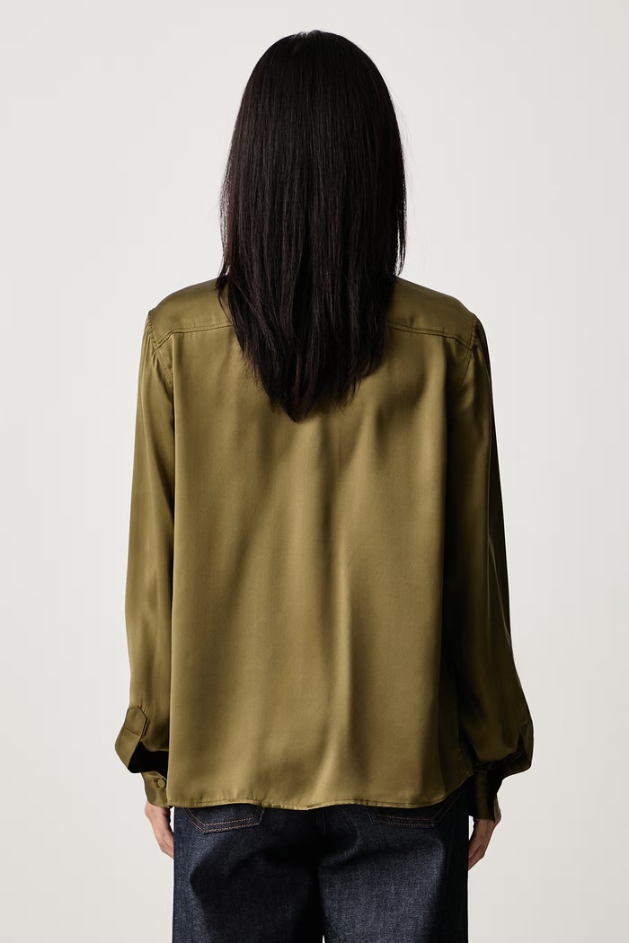 Îmbrăcăminte Frame THE MODERN UTILITY SHIRT cămașă din mătase pentru femei WS26WSH006 verde