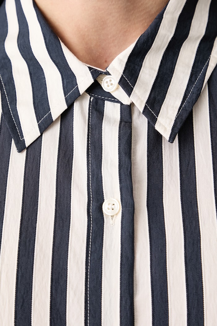 Πουκάμισο γυναικείο με βισκόζη Tommy Hilfiger σκούρο μπλε WW0WW52927