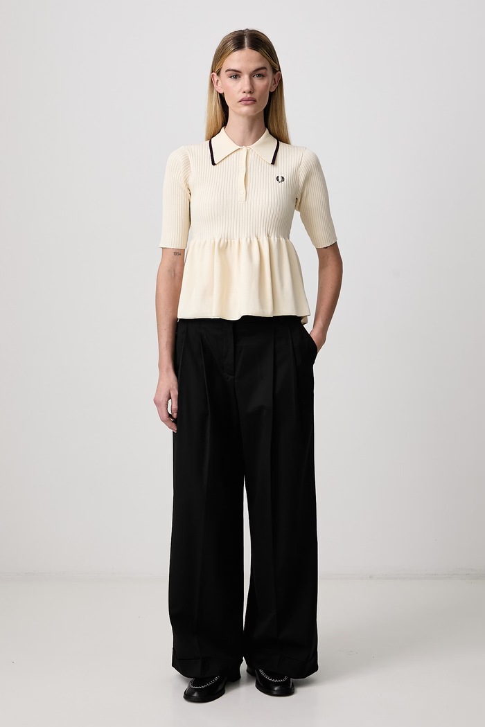 Fred Perry Polo damskie z wiskozą K3109.560 beżowy AW26