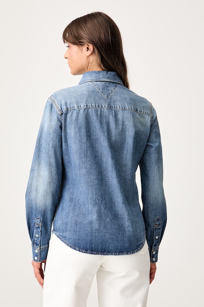 Ruházat Tommy Jeans női farmer ing DW0DW23486 kék
