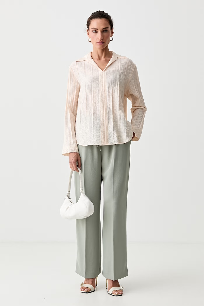 Calvin Klein blúz női viszkózzal LV044G117G bézs AW26