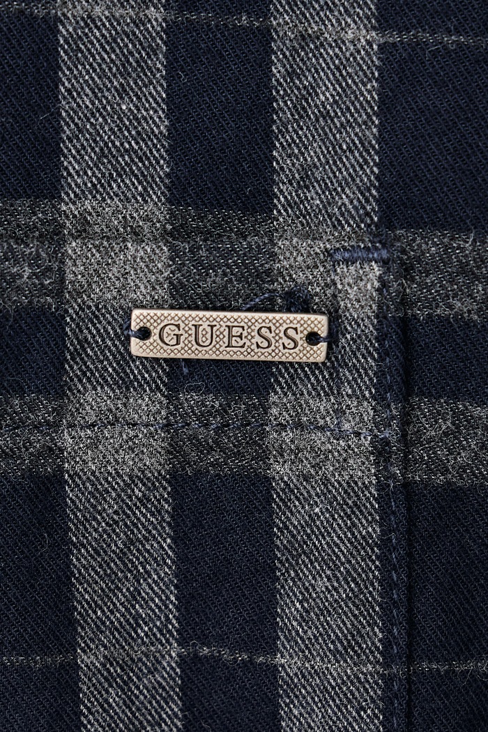Πουκάμισο ανδρικό βαμβακερό Guess σκούρο μπλε M6BH35.W4284