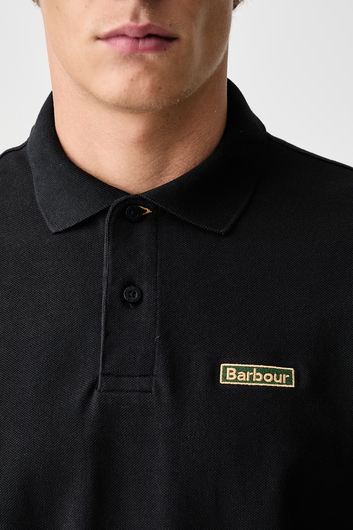 Barbour Pin Badge Asia polo bawełniane męskie MML1590BK31