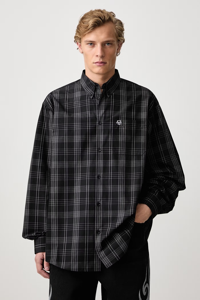 Vetements Metal Logo koszula bawełniana męska czarny MH27SH059BC