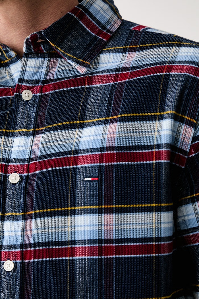 Tommy Jeans košile pánská bavlněná DM0DM23615 námořnická modř