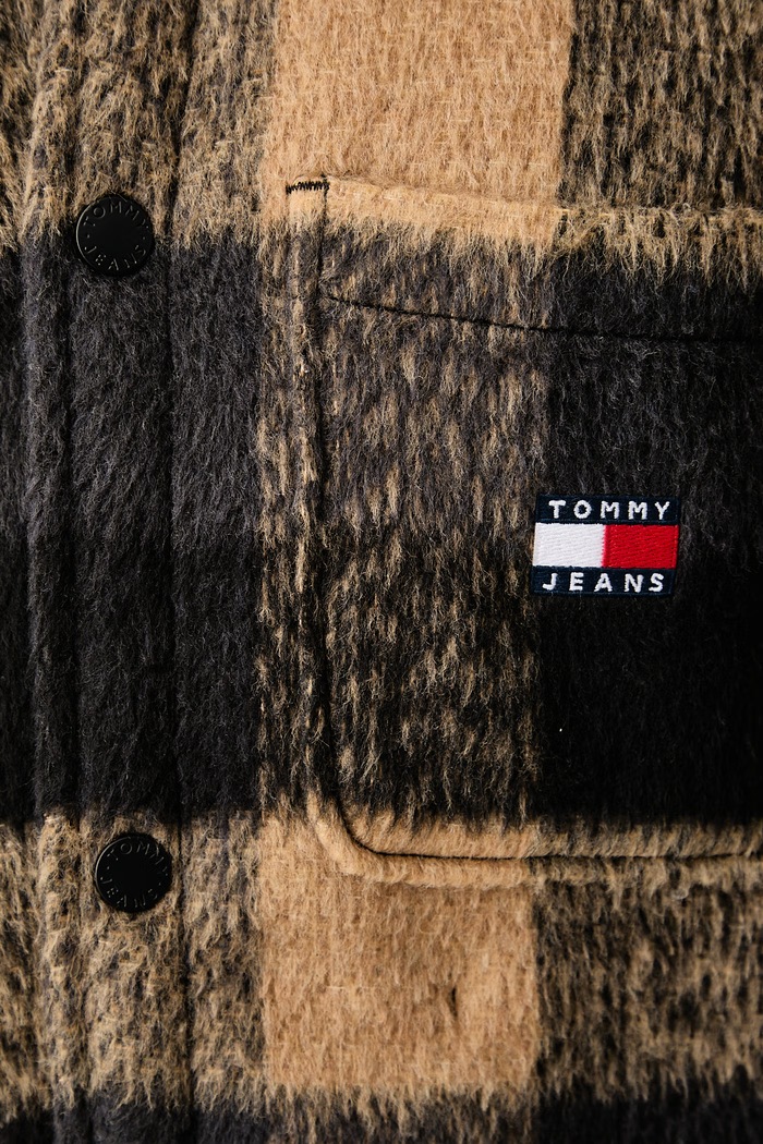 Košeľová bunda pánska Tommy Jeans čierna DM0DM23523