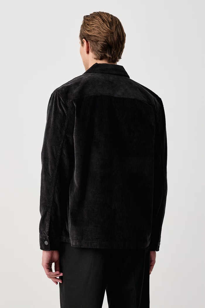 Oblečenie Calvin Klein Jeans Košeľa pánska menčestrová LV04RH115G čierna