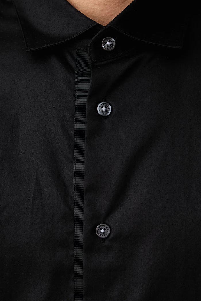 Риза мъжка от памук Armani Exchange черен XM003251.AF27110