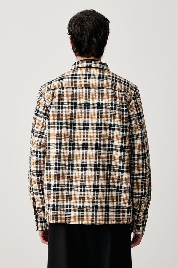 Odzież Fred Perry Koszula męska bawełniana M3321.560 beżowy
