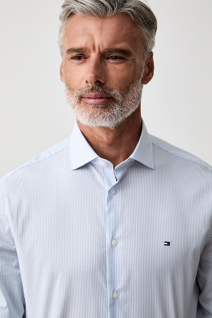 Tommy Hilfiger koszula męska bawełniana z elastanem niebieski MW0MW43746