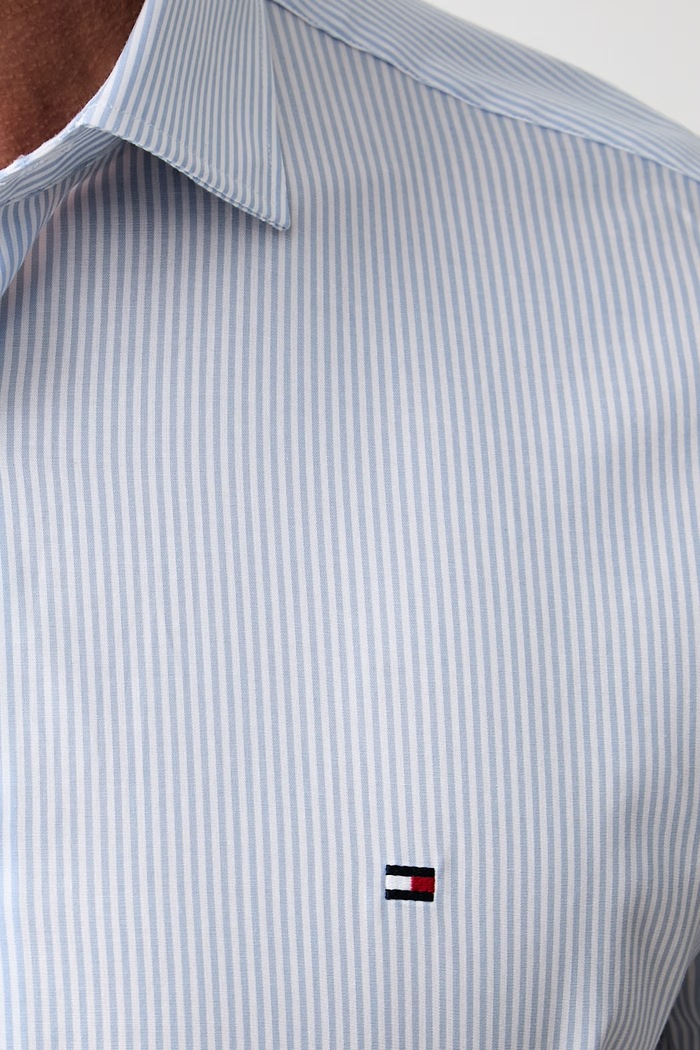 Tommy Hilfiger koszula męska bawełniana z elastanem MW0MW43746 niebieski