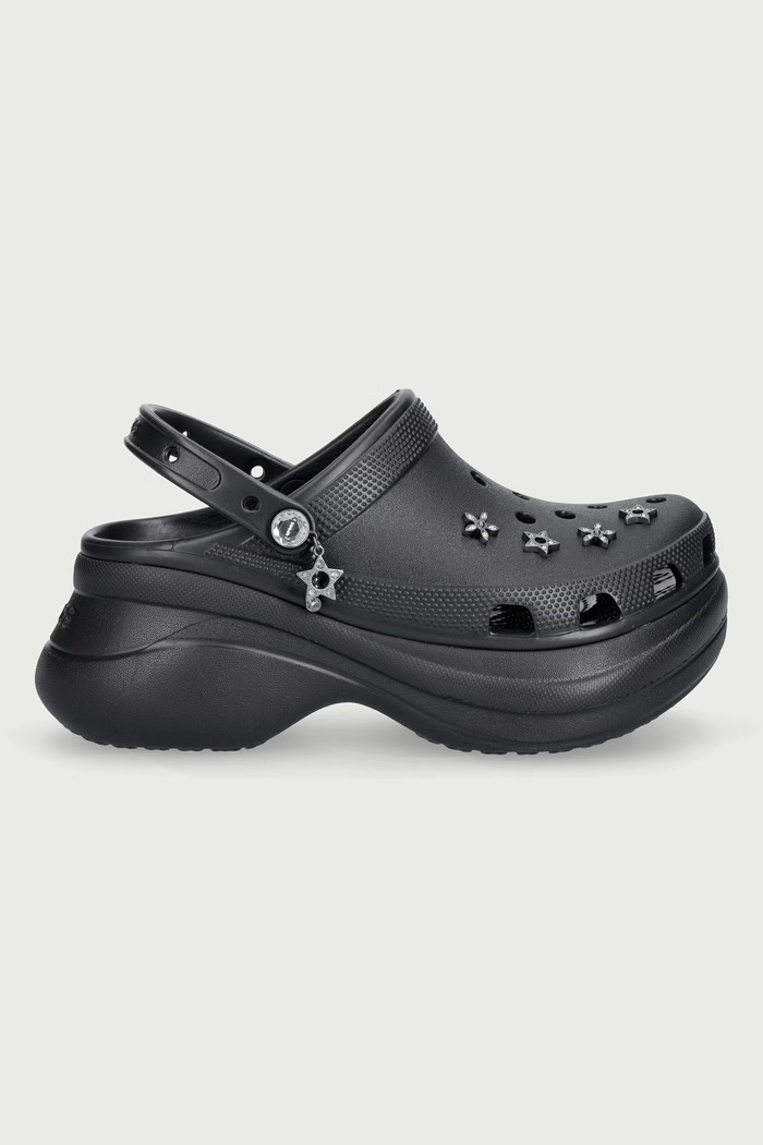 Crocs Bae Edgy Beading Clog klapki damskie 214100.001 czarny AW26