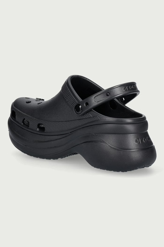 Obuwie Crocs Bae Edgy Beading Clog klapki damskie 214100.001 czarny