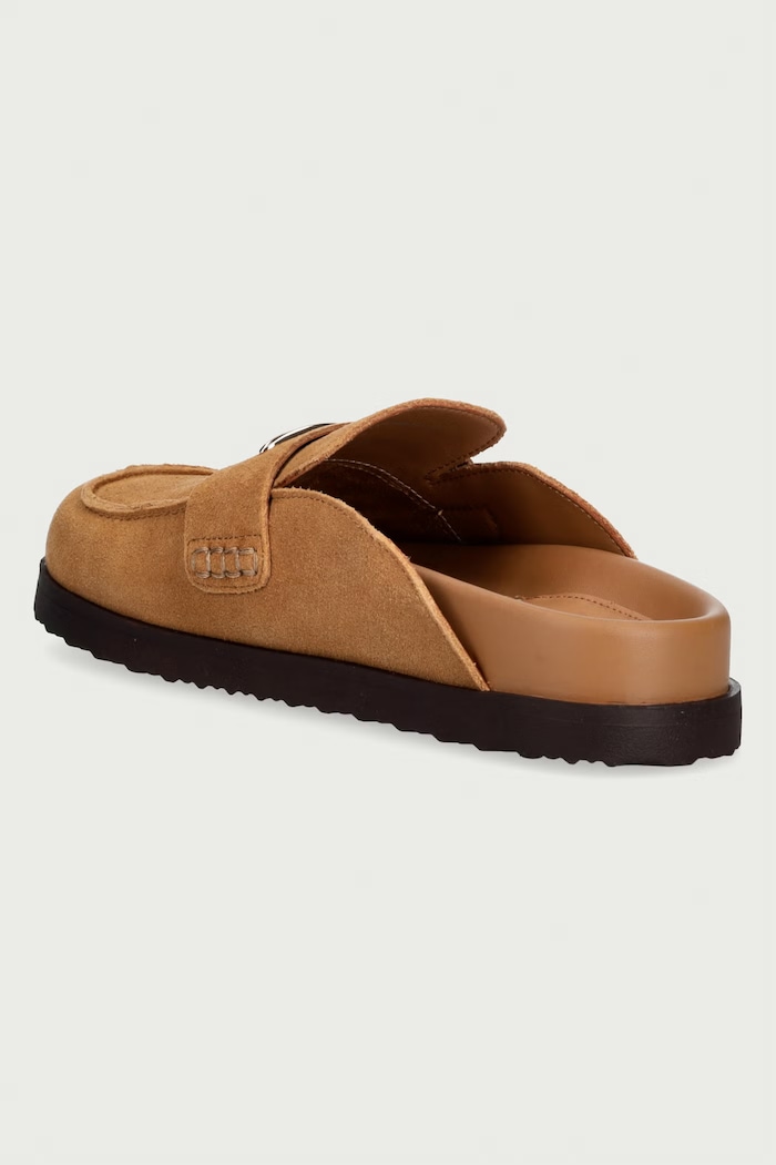 Obuwie Steve Madden Klapki damskie zamszowe Tobin 11005619.839 brązowy
