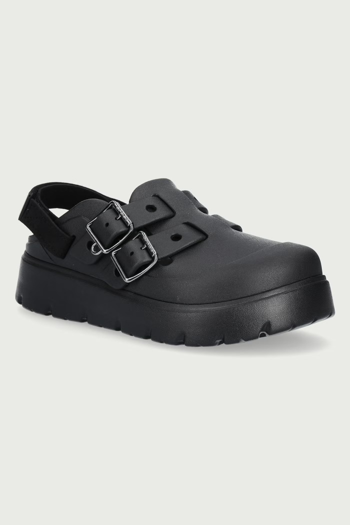 Crocs Klapki na platformie damskie Loaferette Clog czarny 214105.001
