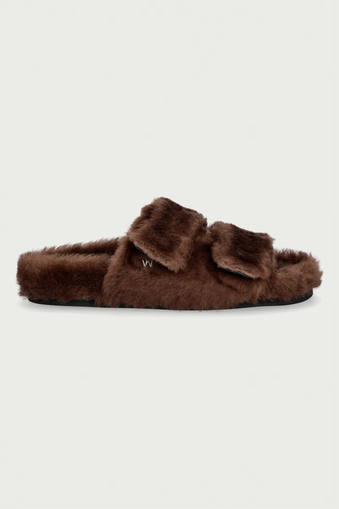 Weekend Max Mara Klapki damskie 2625526095600.CAMEL brązowy AW26
