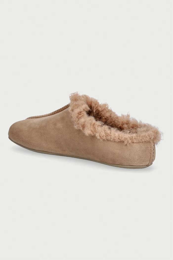 Obuwie MM6 Maison Margiela kapcie damskie zamszowe S59WX0087.P7808 beżowy