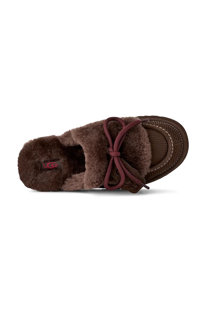 Kapcie damskie zamszowe W Disquette Heritage UGG brązowy 1180360.BCDR