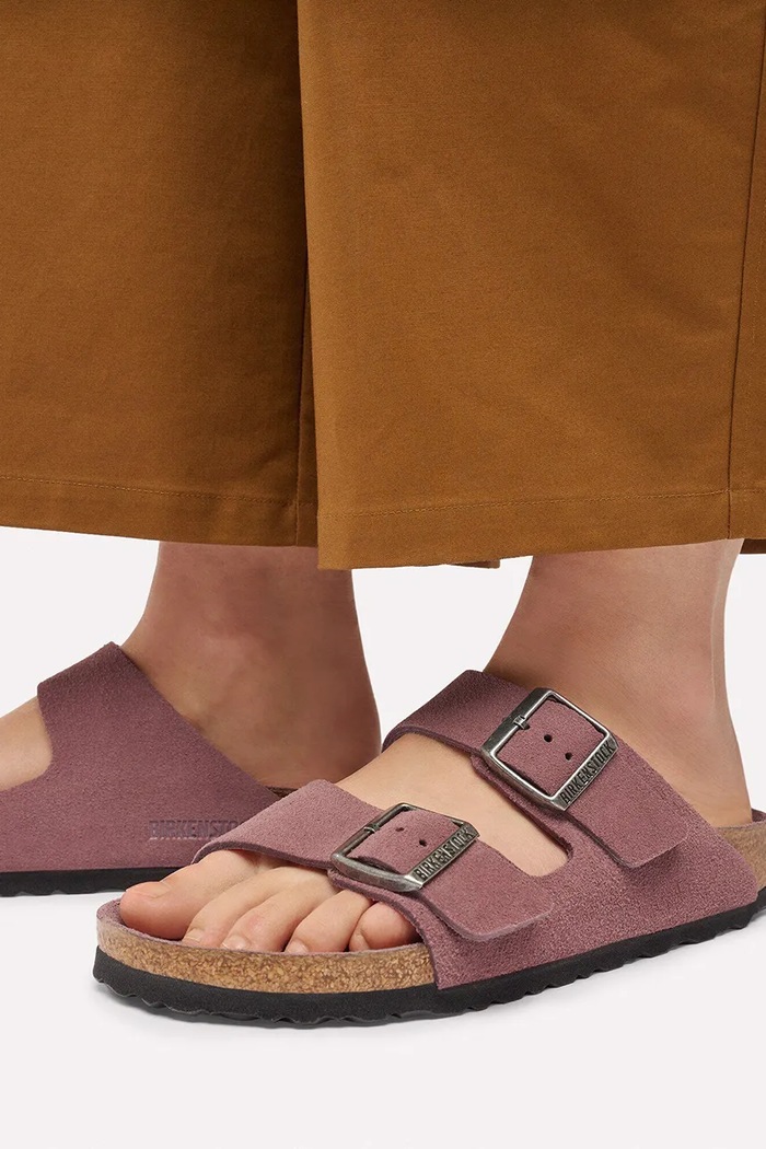 Birkenstock Arizona SFB LEVE klapki na płaskim obcasie damskie zamszowe 1032679