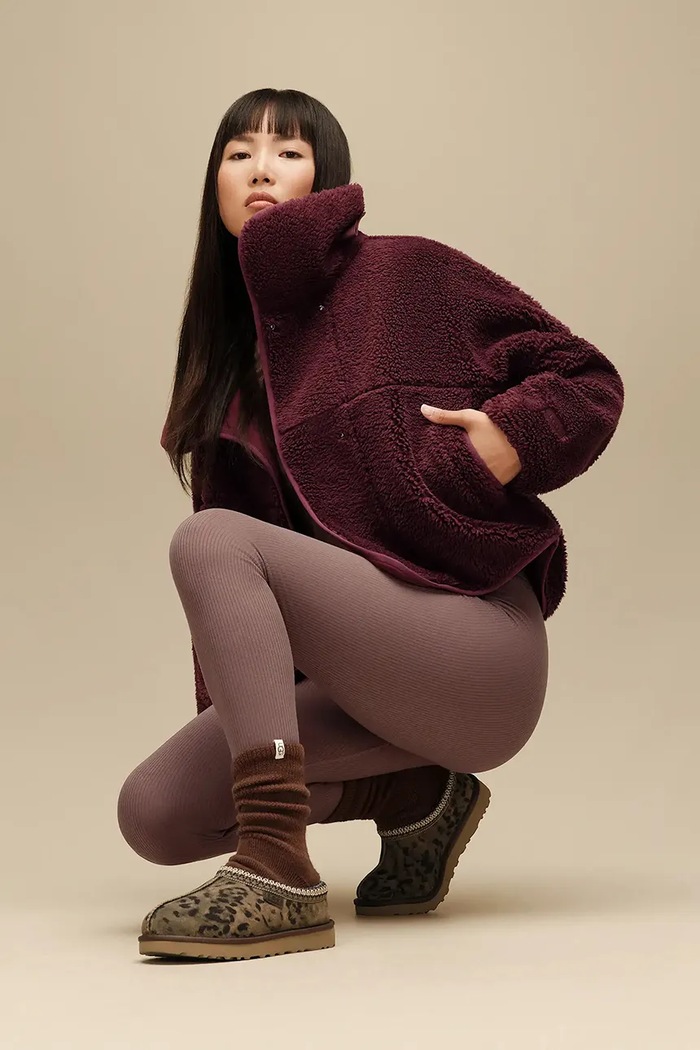UGG Kapcie damskie zamszowe W Tasman Spotted 1180365.CHE