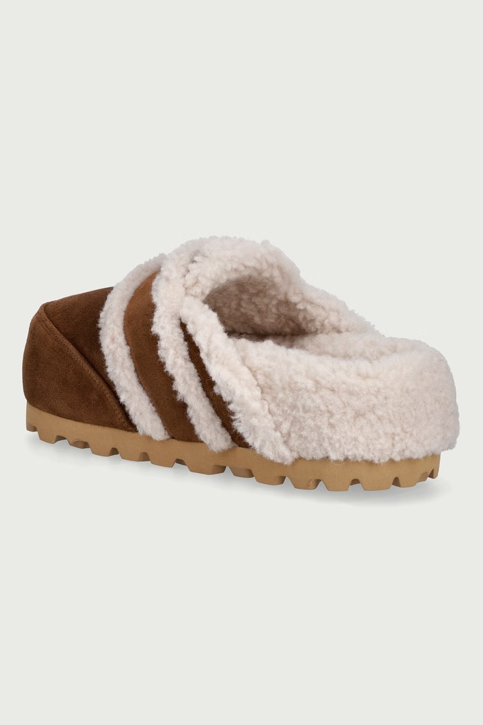 Obuwie Inuikii Klapki damskie zamszowe Cozy Loafer 1006.005.0011.171 brązowy