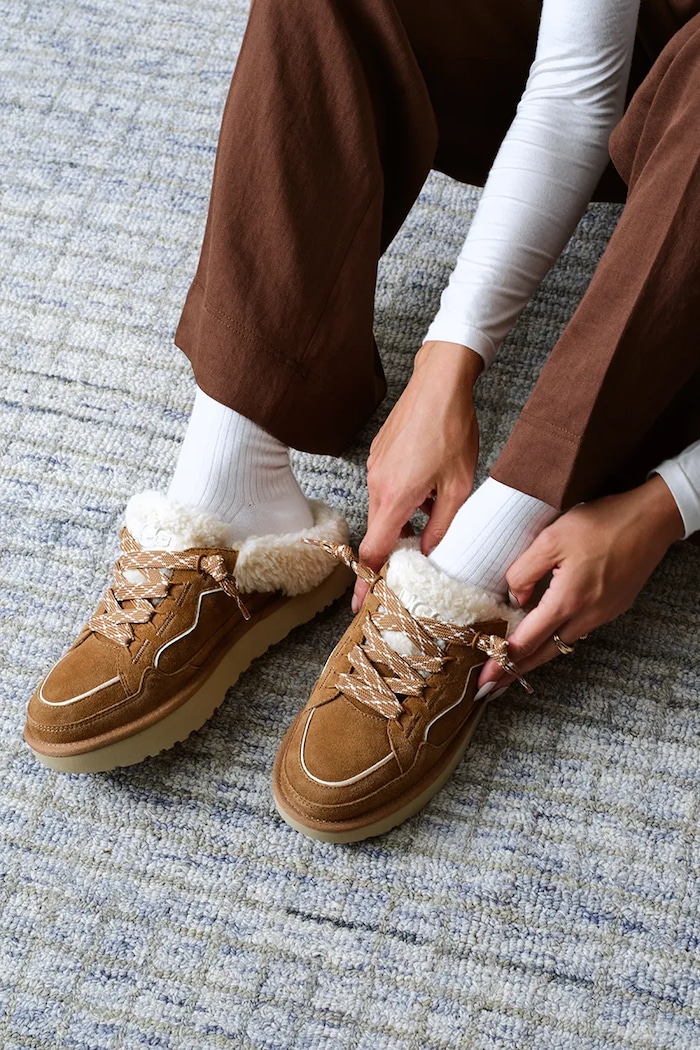 UGG W Lowmel Mule sneakersy mules damskie zamszowe 1180313.CHE