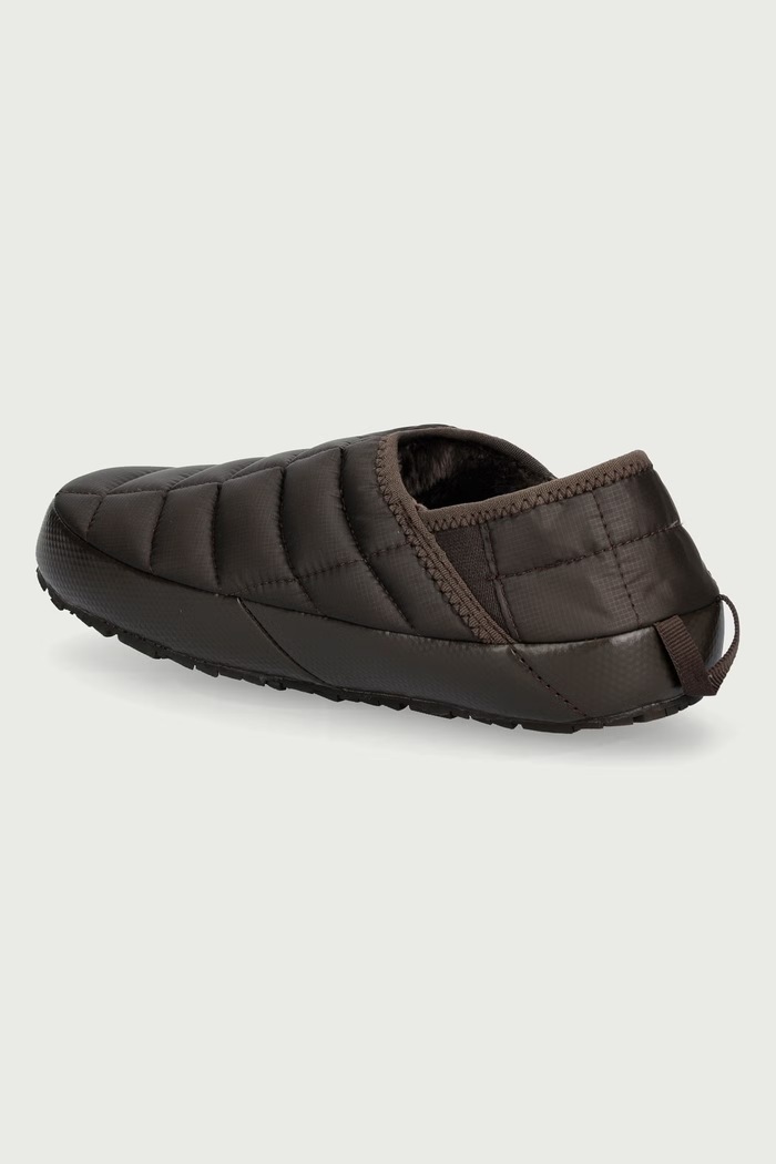Obuća The North Face Papuče za žene Thermoball Traction Mule V NF0A3V1HTGQ1 smeđa
