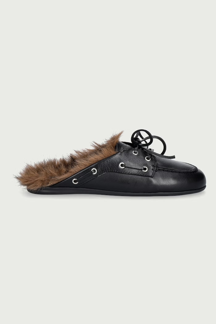 Posa Kapcie damskie skórzane Boat Loafer Mule PW266.600 czarny AW26