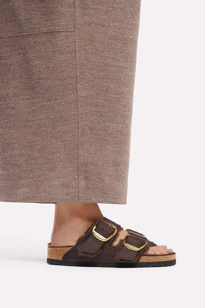 Birkenstock Natikače za žene od kože Arizona Big Buckle Shearling Oiled Leather 1032879.