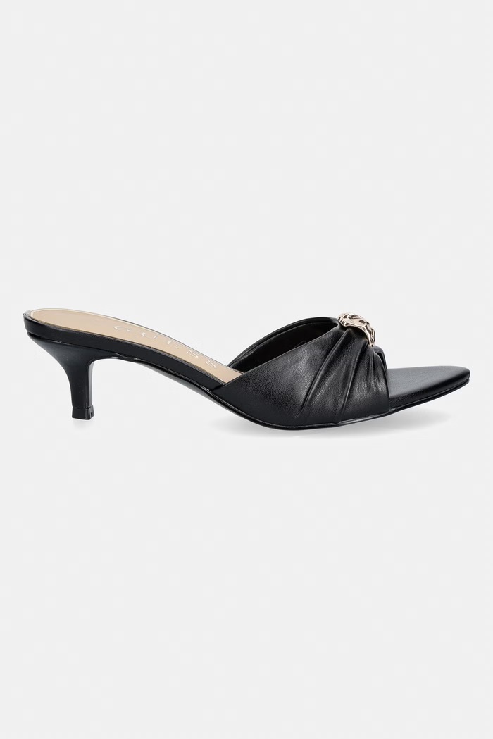 Guess natikači z nizko peto ženski SOMAYA FLTSOA.ELE03.BLACK črna AW26