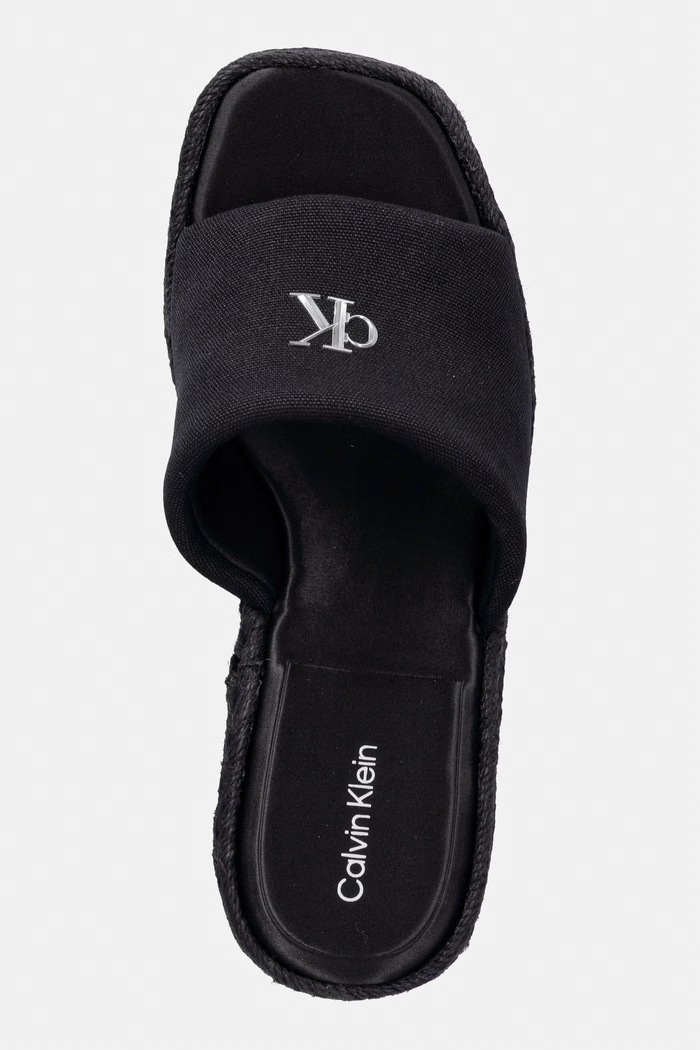 Calvin Klein klapki damskie WEDGE ESPAD 70 CANVAS MG czarny HW0HW03282.0GJ
