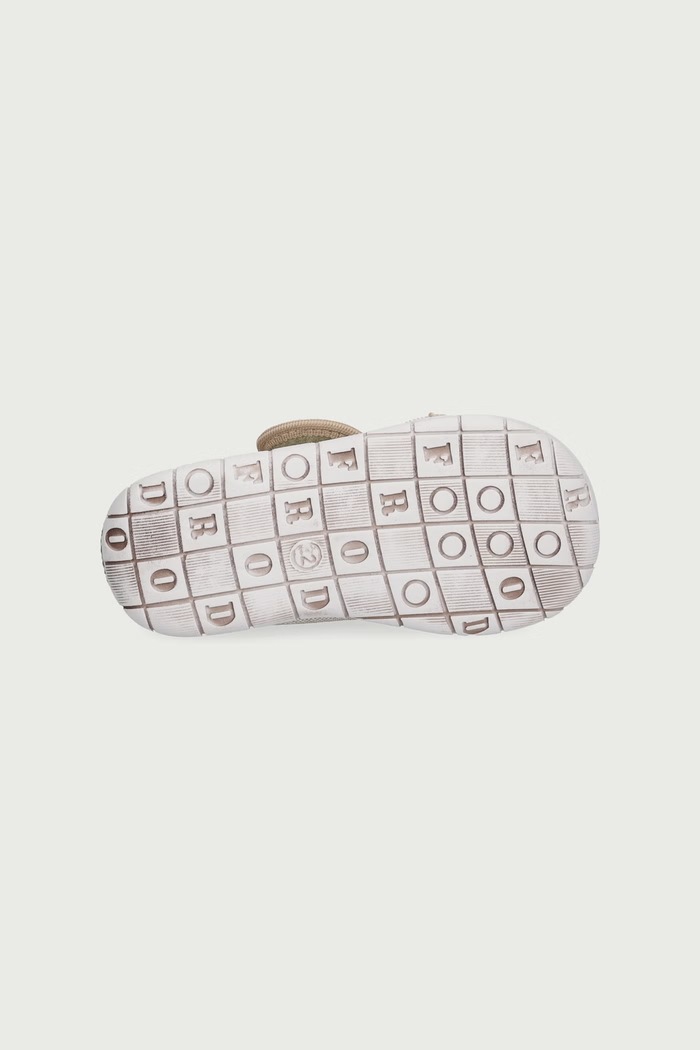 Kapcie dziecięce CLASSIC SLIPPERS Froddo beżowy G1700451.G.20.24