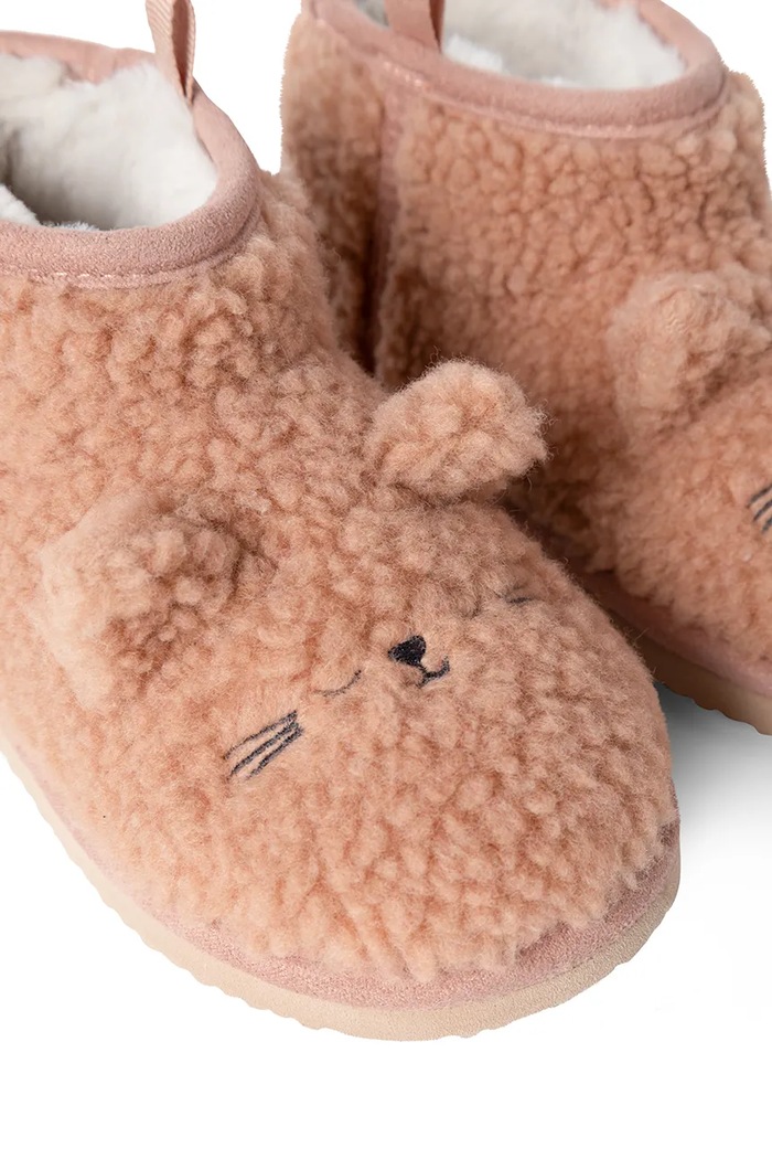 Liewood Kapcie dziecięce Alban Cat Pile Boot Slipper LW21026.9BY2 różowy AW26