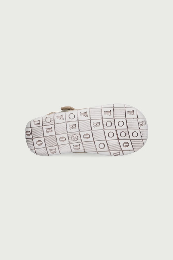 Kapcie dziecięce CLASSIC SLIPPERS Froddo beżowy G1700412.25.27.