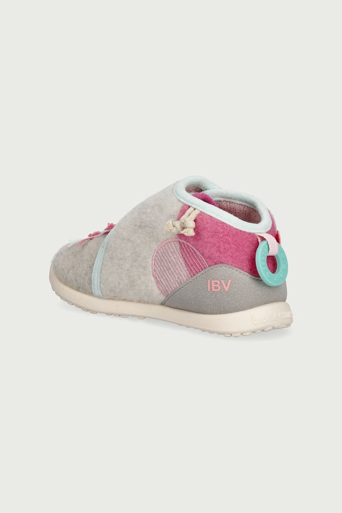 Dječaci Biomecanics Papuče za djecu 261187 siva