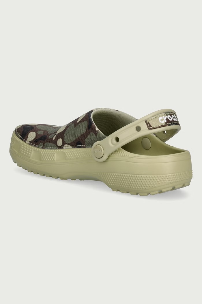 Obuwie Crocs Klapki męskie Classic Crafted Camo Clog 214046.3DD zielony