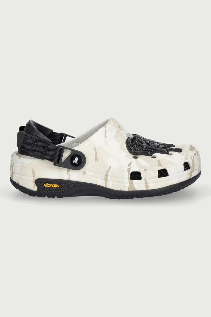 Crocs Crocs x Patta klapki 212487 beżowy AW26