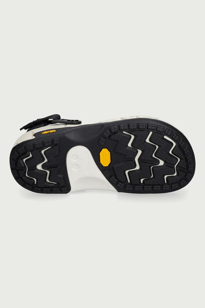 Crocs x Patta klapki Crocs beżowy 212487