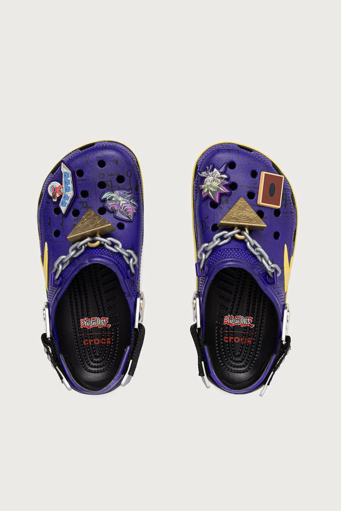 Klapki Classic Yugi Oh Yugi Clog Crocs 213589.90H fioletowy