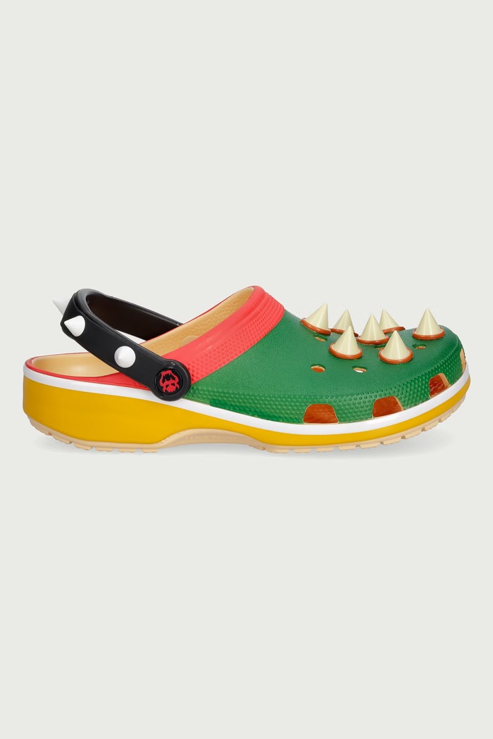 Crocs Klapki Classic Bowser Iam Clog 212135.90H zielony AW26