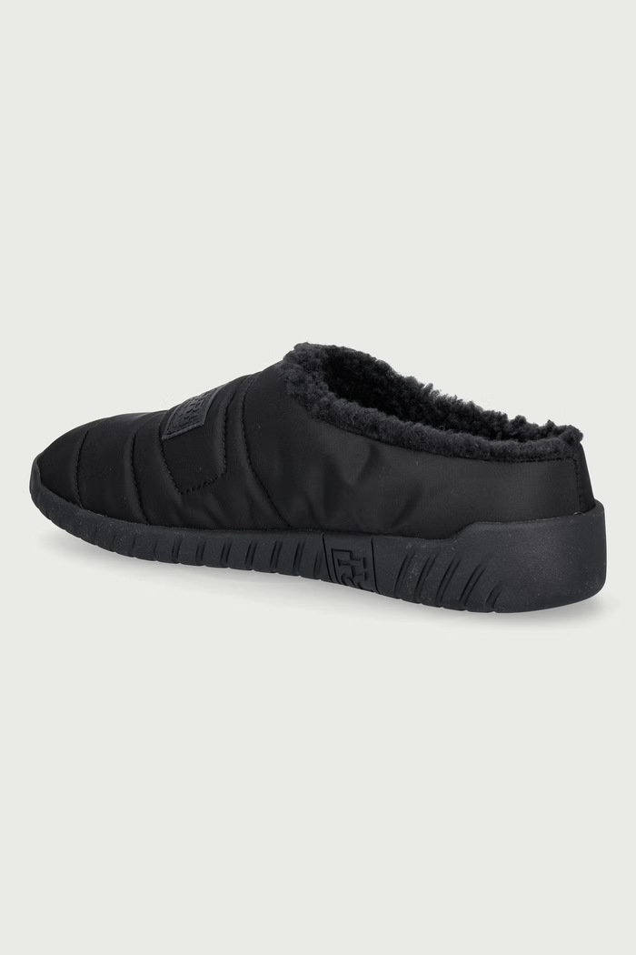Obuwie Napapijri Kapcie F6NOREG01 NP0A8BPU9411 czarny