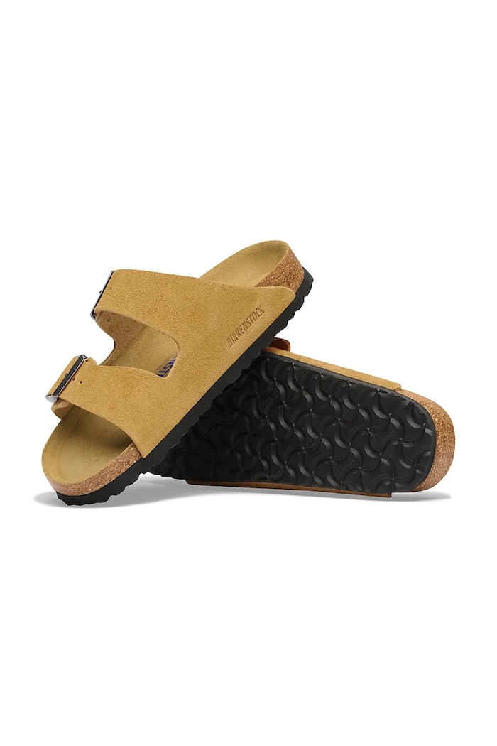 Birkenstock klapki zamszowe Arizona Soft Footbed Suede Leather brązowy 1032496